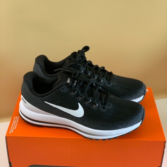 women's nike vomero 13